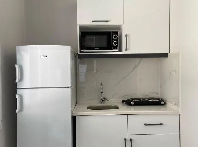 Moni Homes דירה *