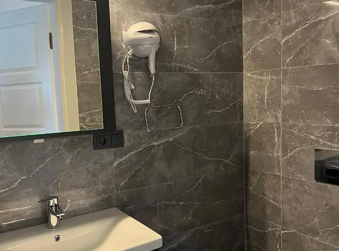 Moni Homes Appartement *