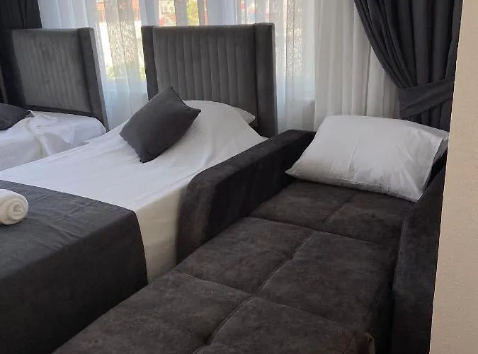 Moni Homes Апартаменты